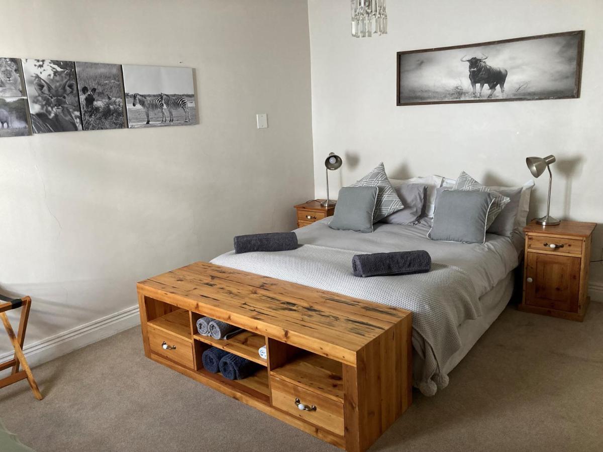 Home From Home, Waverley B&B, Йоханесбург Екстериор снимка